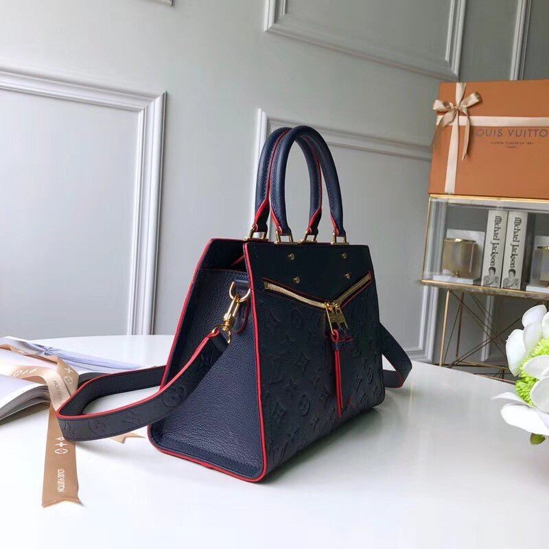 Zipped Handbag PM Monogram Empreinte M43648 - Image 2