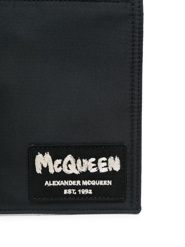 Alexander McQueen logo patch shoulder bag - Image 4